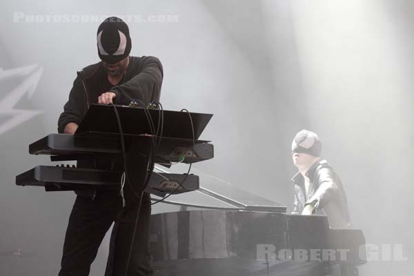 THE BLOODY BEETROOTS - 2013-08-25 - SAINT CLOUD - Domaine National - Grande Scene - 